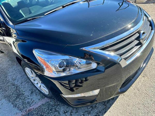 Pilo & Son Auto Paint Inc