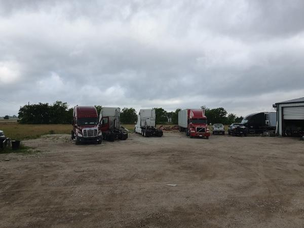 Lili's Brothers Enterprise LLC