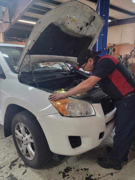 Leos Auto Repair