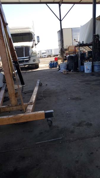 MYJ Truck & Trailers Repair