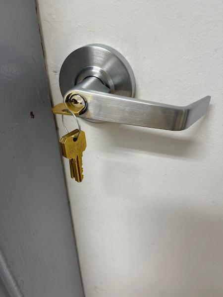Mena Locksmith Kendall