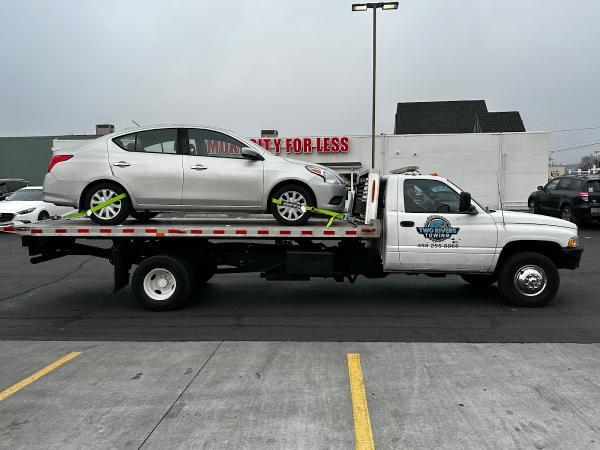 Two Rivers Towing