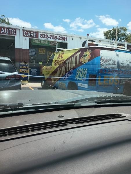Berrones Window Tint and Auto Care