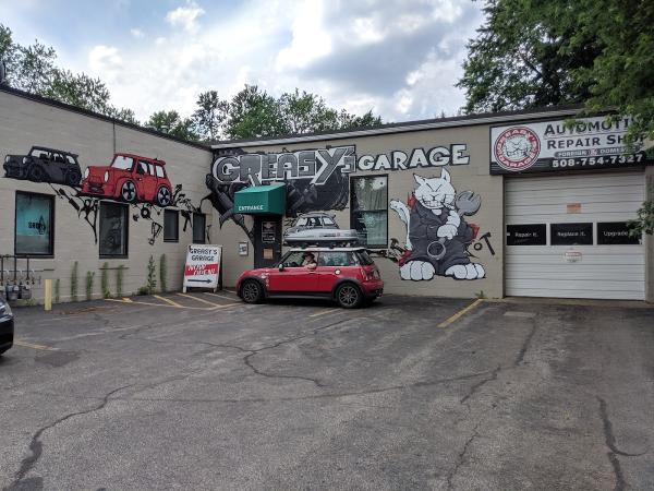 Greasy's Garage