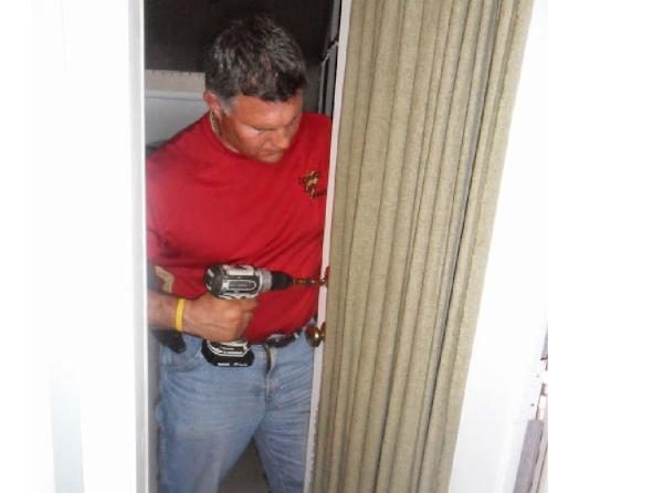 Lightning Lock Service