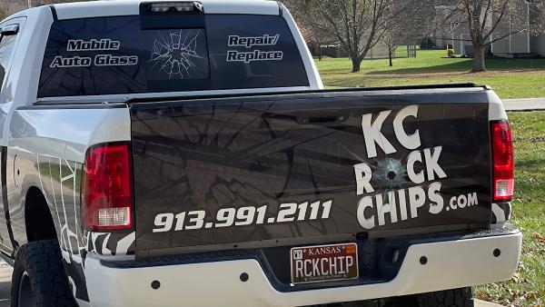 Mobile Windshield Repair KC Rock Chips Same Day Service