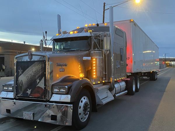 2guys Truck & Trailer Service