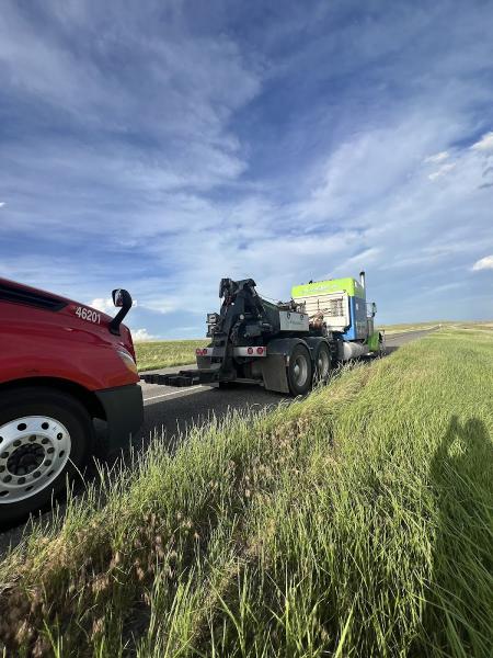 Hanser's Towing & Semi Truck Heavy Wrecker