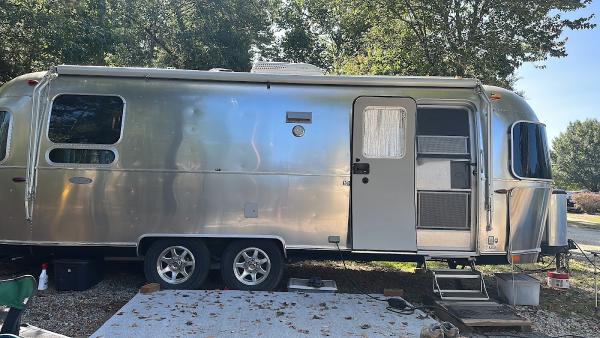 Universa RV Solutions