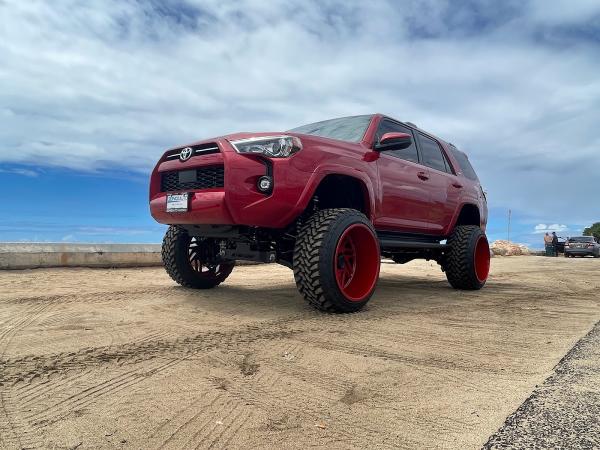 D'S Automotive LLC (808)