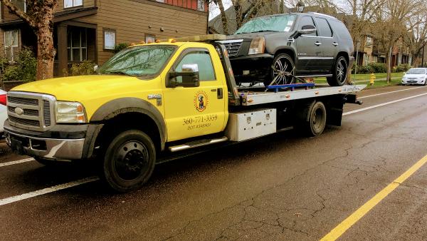 Lucky Lab Towing LLC