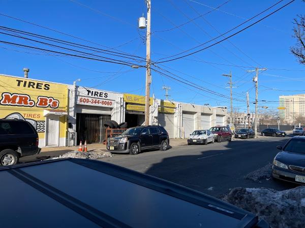 Mr. B's Tire & Auto Service