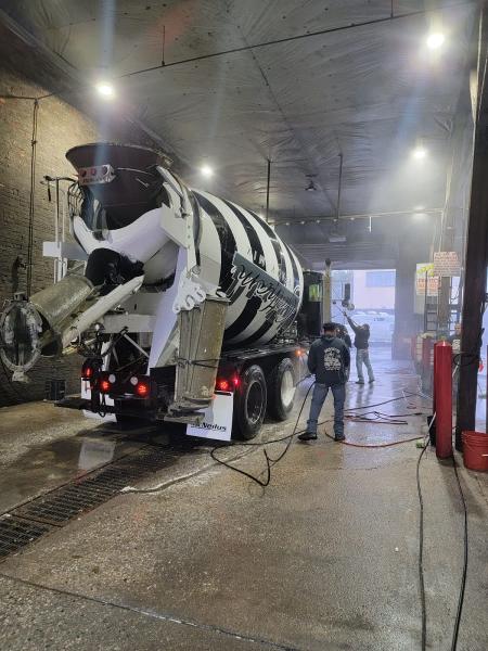 Brooklyn Truck Wash & Lube Center