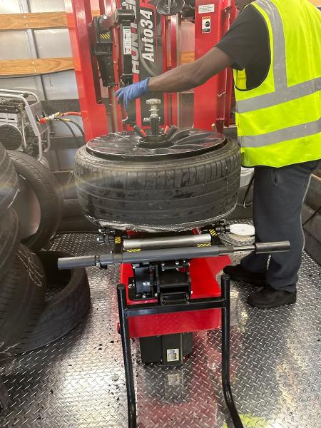 24 Hours Mobile Tire Shop LLC