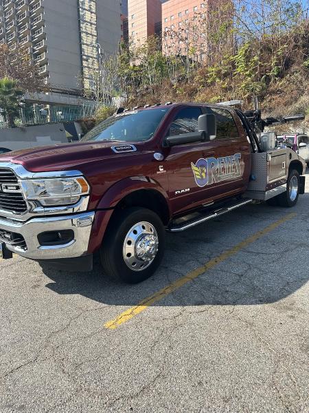 Reyes Towing Inc
