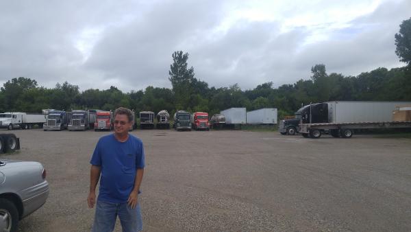M & T Truck Repair