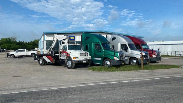 Big Daddy's Truck & Trailer