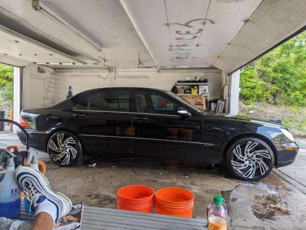 Q & R Car Wash and Auto Detailing