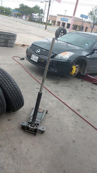 Hoyos Auto Services
