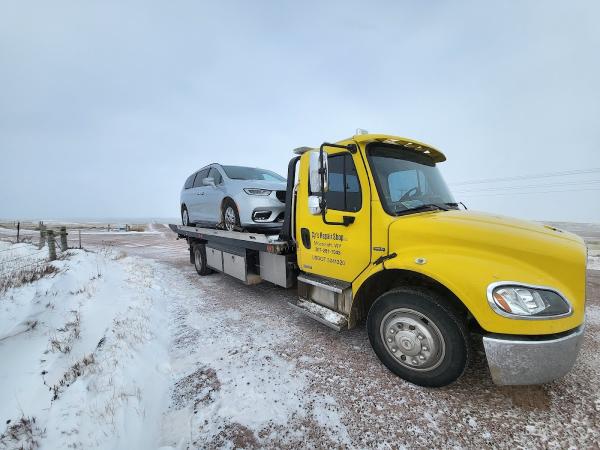 Cy's Repair Shop and Towing