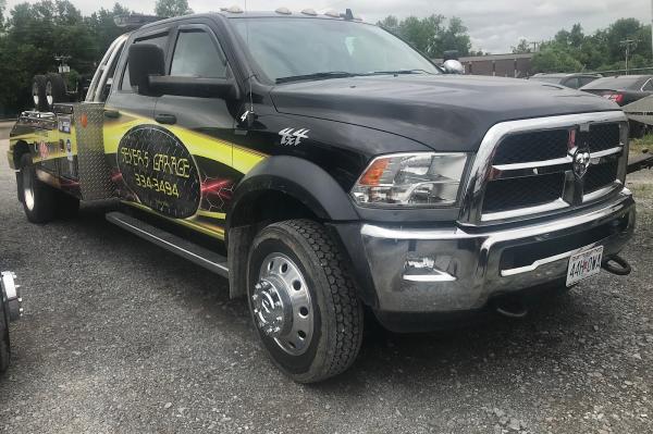 Seyer's Towing
