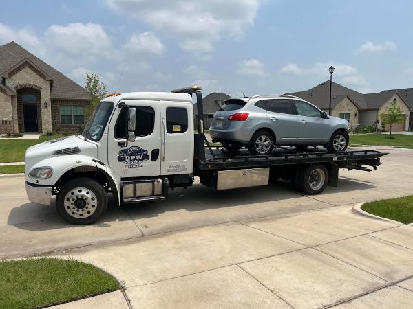 DFW Towing LLC