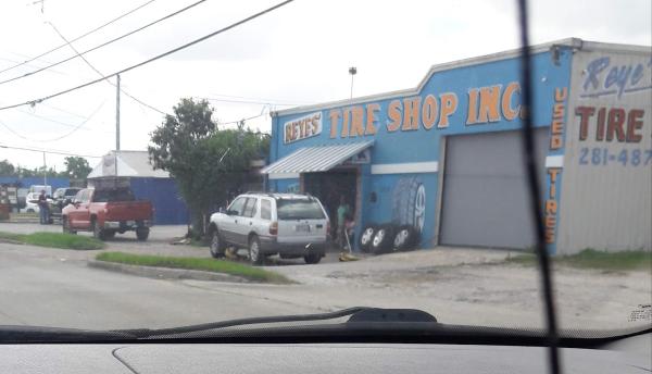 Reyes Tire Shop