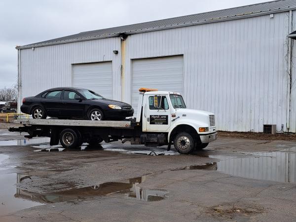 Hardcore Recycling & Towing