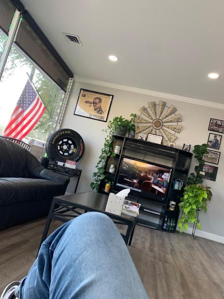 Expert Oil Change Center