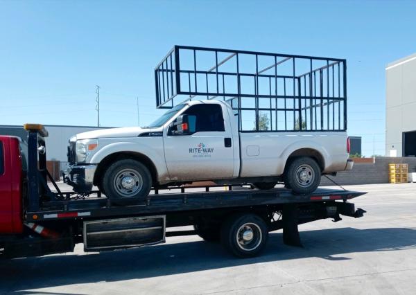 Gizzo's Global Towing Services