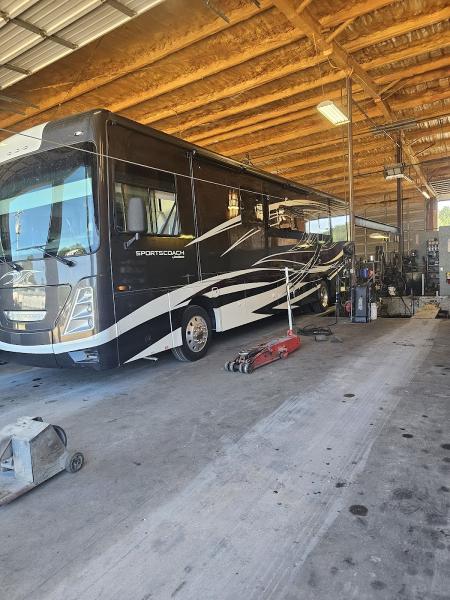 Shipp's Truck Specialist