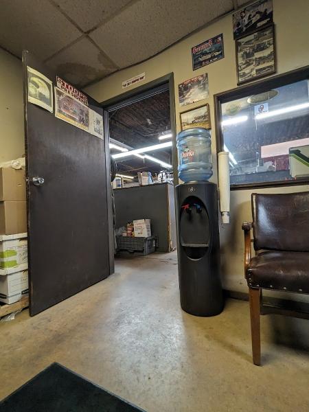 Off Campus Foreign Car & Engn