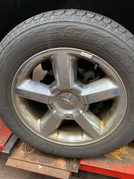 Almeida's Auto & Aluminum Wheel Repair