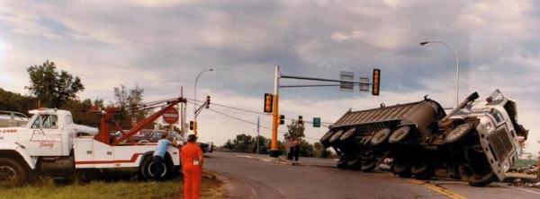 Magnum Towing AND Flatbed Service