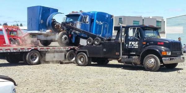 TRS 24HR Towing South Salem