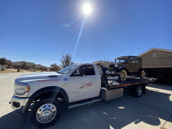 Tiger Towing & Roadside