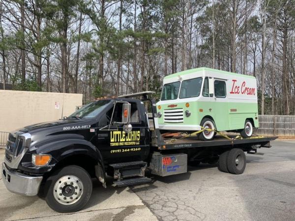 Little John's Towing and Recovery