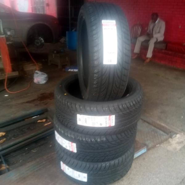 James New & Used Tires