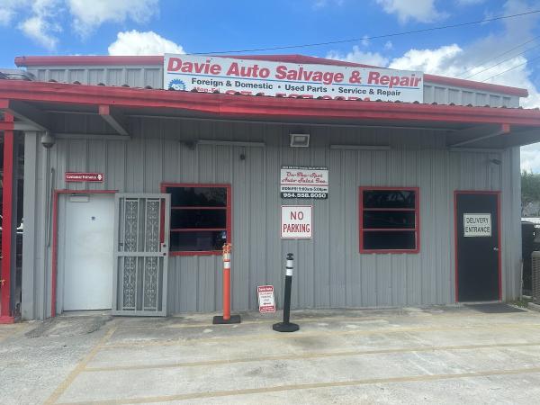 Davie Auto